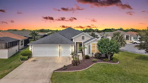 3746 New Moon Ave, The Villages, FL 32163