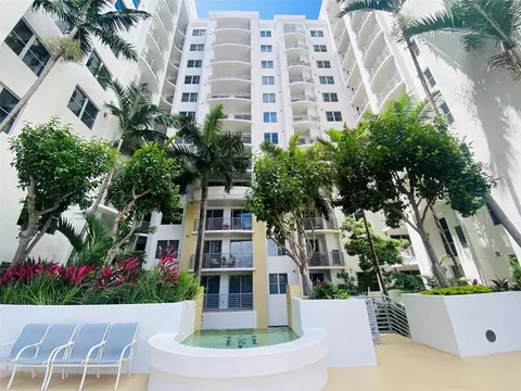 1830 Radius Dr, Hollywood, FL 33020