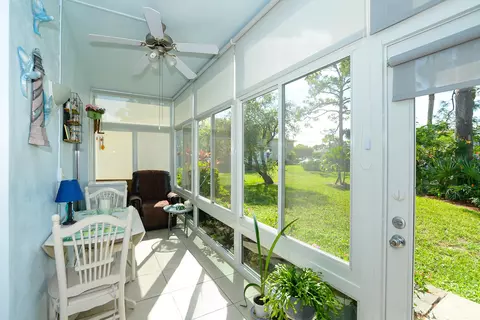 18 Lake Vista Trl #107, Port Saint Lucie, FL 34952