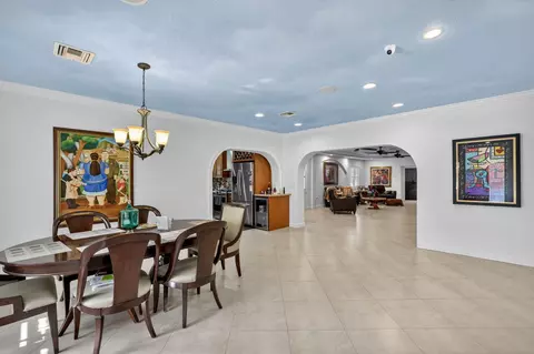 1412 NE 15th Ave, Fort Lauderdale, FL 33304