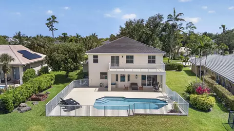 15703 Cypress Park Dr, Wellington, FL 33414