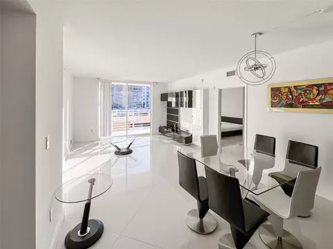 2775 NE 187th St #627, Aventura, FL 33180