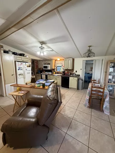 4207 SE 27th St, Okeechobee, FL 34974 photo 5