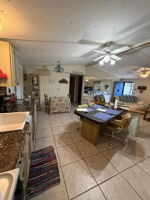 4207 SE 27th St, Okeechobee, FL 34974 photo 9