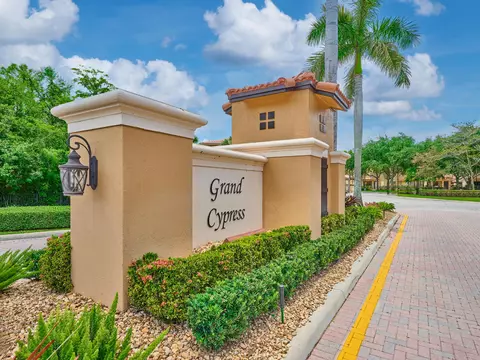 4767 Preserve St, Coconut Creek, FL 33073