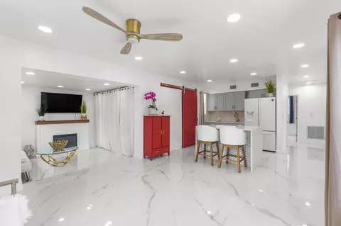 201 NE 28th Ct, Boynton Beach, FL 33435