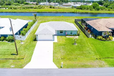2213 SW Salmon Rd, Port Saint Lucie, FL 34953
