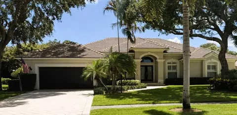 19044 SE Jupiter River Dr, Jupiter, FL 33458
