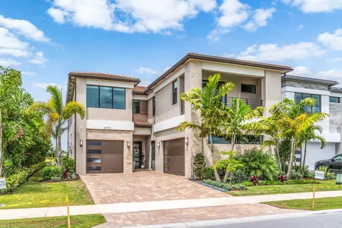20379 Juniper Bay Ave, Boca Raton, FL 33434