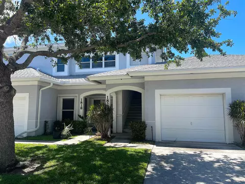 1820 Sandhill Crane Dr, Fort Pierce, FL 34982