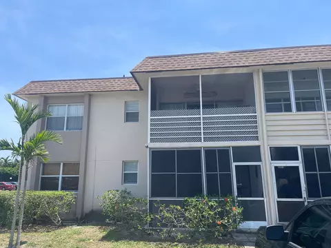 506 Davis Rd #70, Palm Springs, FL 33461