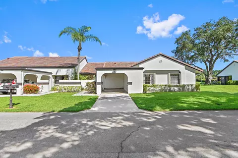 5537 Parkwalk Cir E, Boynton Beach, FL 33472
