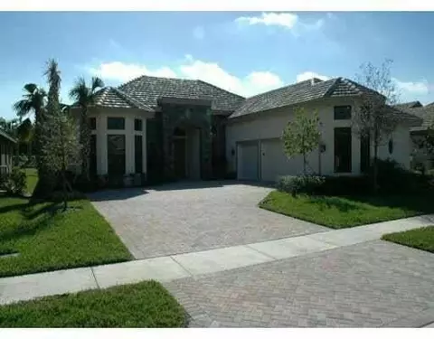 10340 Trianon Pl, Wellington, FL 33449