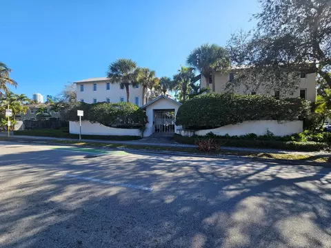 812 SW 4th Ave #8, Fort Lauderdale, FL 33315