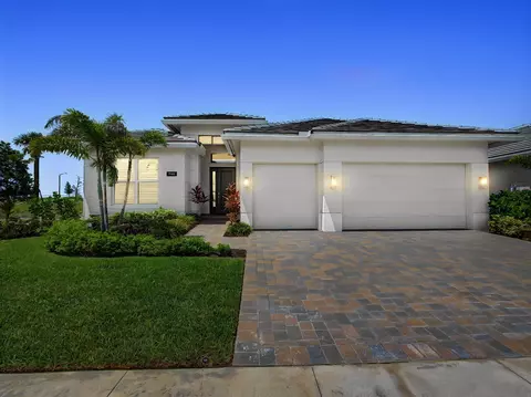 9483 SW Pinnacle Pl N, Port Saint Lucie, FL 34987