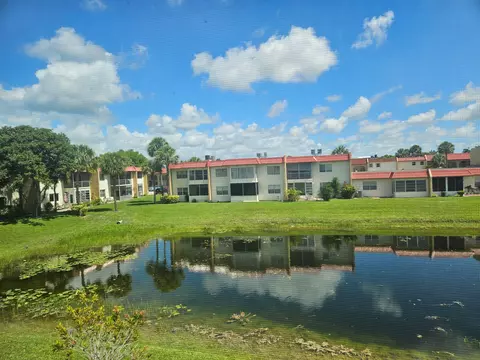 217 Lake Dora Dr #217, West Palm Beach, FL 33411