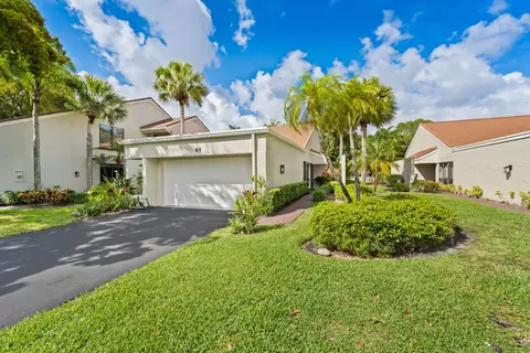 65 Balfour Rd E, Palm Beach Gardens, FL 33418