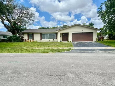 861 NW 72nd Ave, Plantation, FL 33317