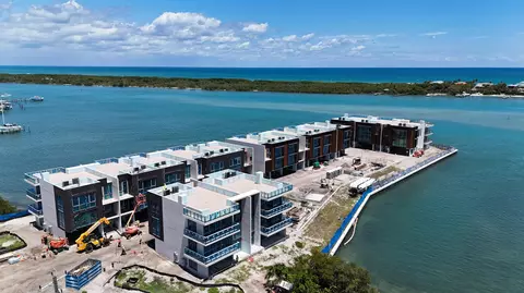 12450 SE Crystal Cove Pl #13, Jupiter, FL 33469