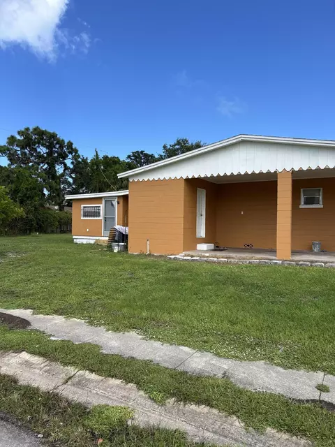 600 Roberts St, Melbourne, FL 32901
