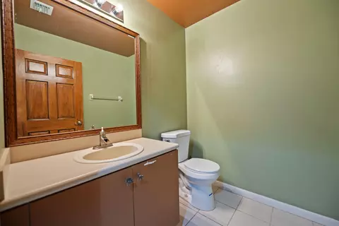 2481 NW 98th Ln, Sunrise, FL 33322