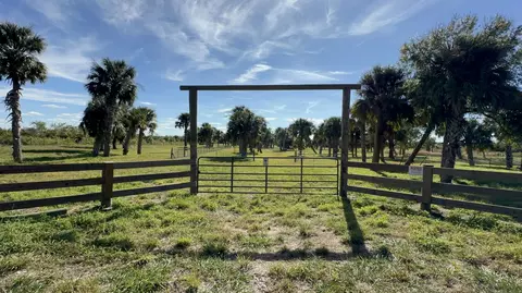 27325 SW Tommy Clements St, Indiantown, FL 34956