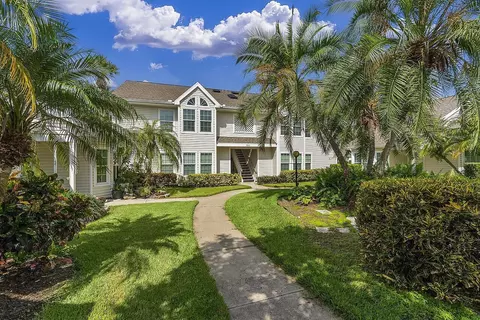 1965 Westminster Cir #6, Vero Beach, FL 32966