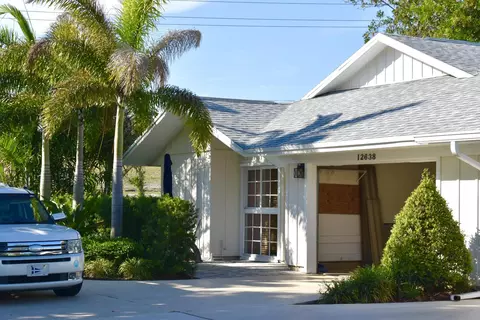 12638 SE Cascades Ct, Hobe Sound, FL 33455