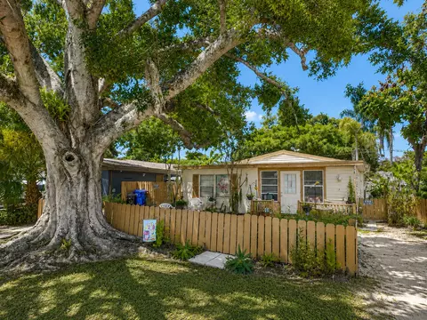 2666 12th Ave, Vero Beach, FL 32960