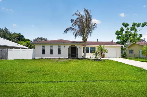 549 SE Marydale Ter, Port Saint Lucie, FL 34983
