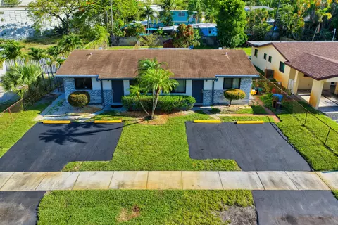 837 NW 41st St #A-B, Oakland Park, FL 33309
