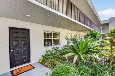 901 W Cypress Ln #103, Pompano Beach, FL 33069