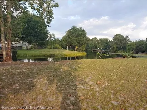 196 Autumn Ave, Lake Placid, FL 33852