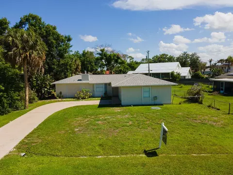 1242 SW Parma Ave, Port Saint Lucie, FL 34953