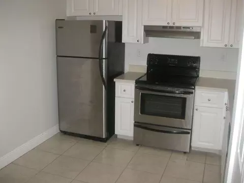 721 N Pine Island Rd #116, Plantation, FL 33324