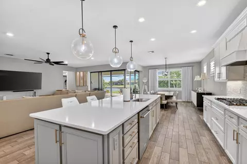 8433 Vaulting Dr, Lake Worth, FL 33467