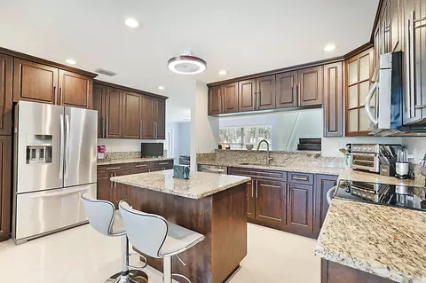 8753 SE Riverfront Ter, Jupiter, FL 33469 photo 10