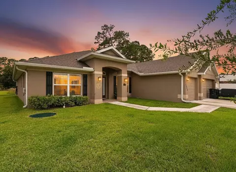 1858 SW Mackenzie St, Port Saint Lucie, FL 34953