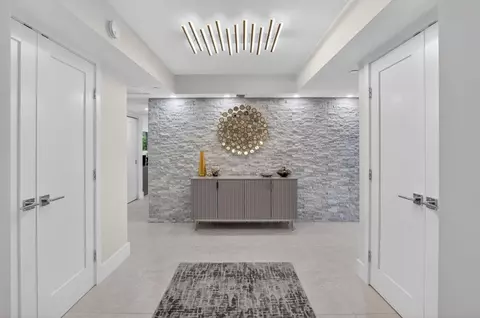 7768 Lakeside Blvd, Boca Raton, FL 33434