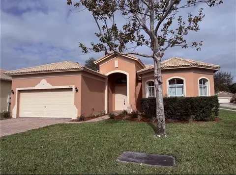 5837 Spanish River Rd, Fort Pierce, FL 34951