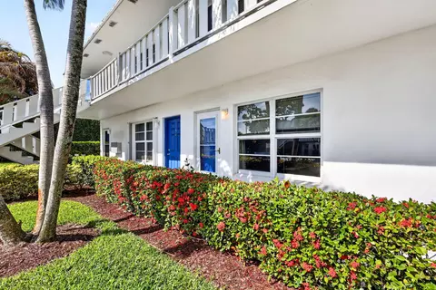 2929 SE Ocean Blvd #M4, Stuart, FL 34996