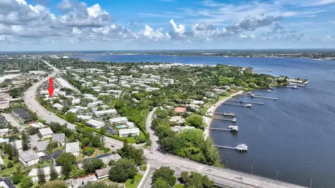 View/Area - 2929 SE Ocean Blvd #M4, Stuart, FL 34996 photo 8 of 8