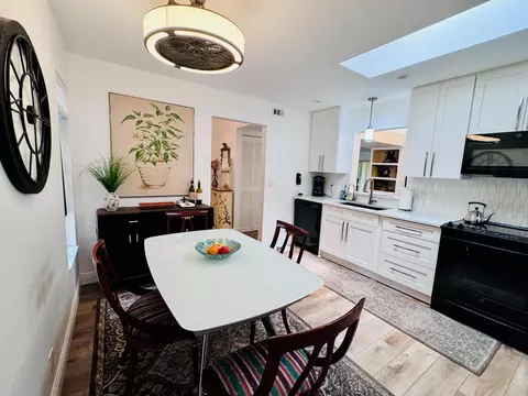Kitchen - 5157 Magellan Way E, Delray Beach, FL 33484 photo 3 of 4