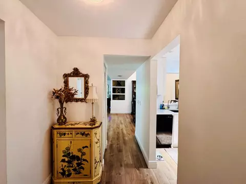Entry Way - 5157 Magellan Way E, Delray Beach, FL 33484 photo 4 of 5