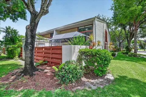 2999 Oaktree Ln #343, Hollywood, FL 33021