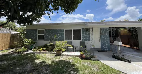 396 NW 46th Ct, Fort Lauderdale, FL 33309