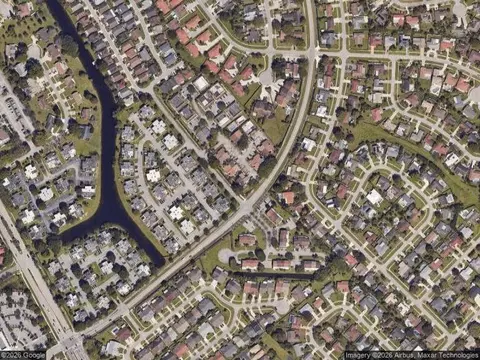 11868 Sturbridge Ln, Wellington, FL 33414