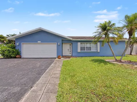 108 Orchard Ridge Ln, Boca Raton, FL 33431