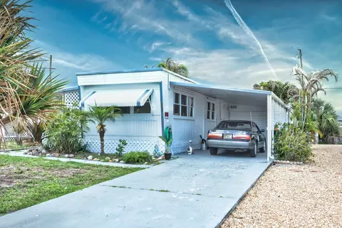 8400 SEagle Ave, Hobe Sound, FL 33455