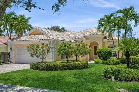 170 Euphrates Cir, Palm Beach Gardens, FL 33410